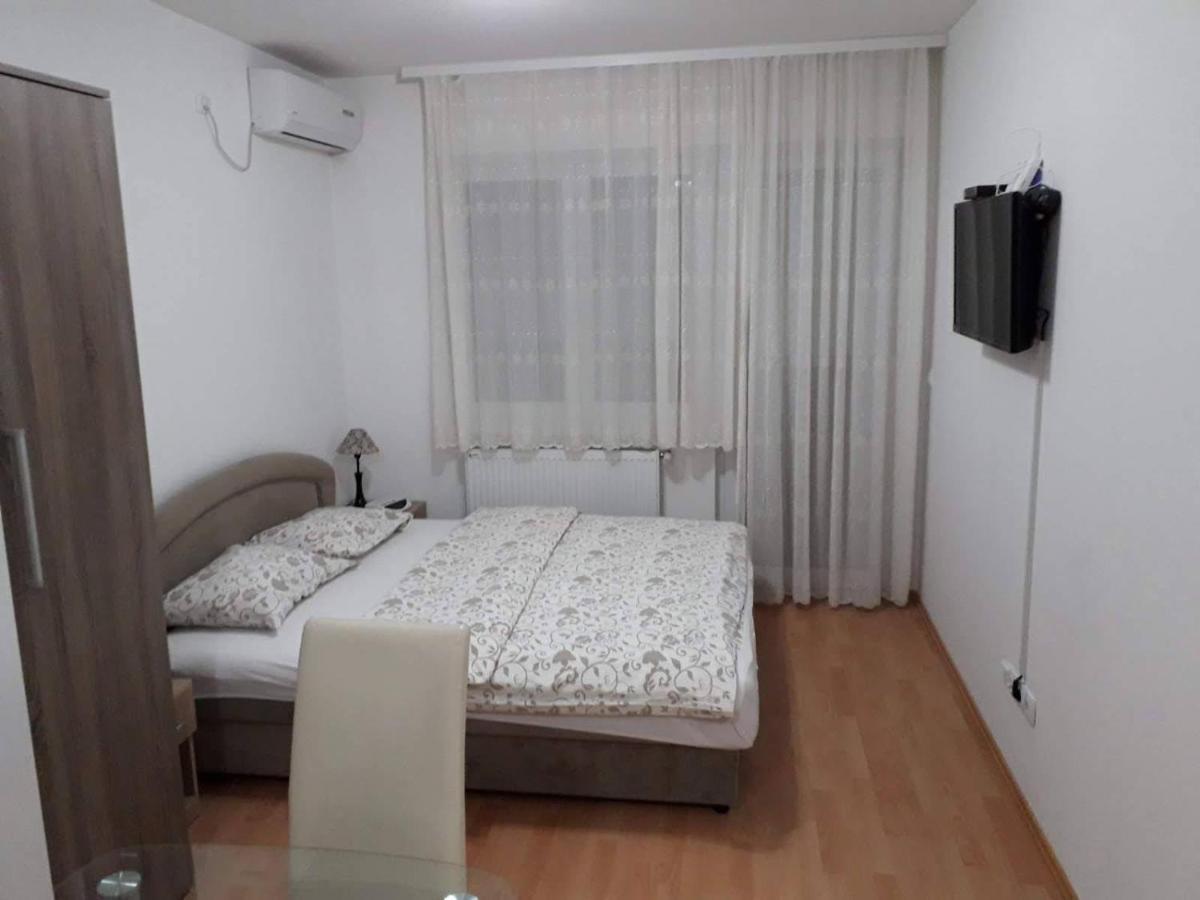 Renome Apartmani Баня-Ковиляча Экстерьер фото
