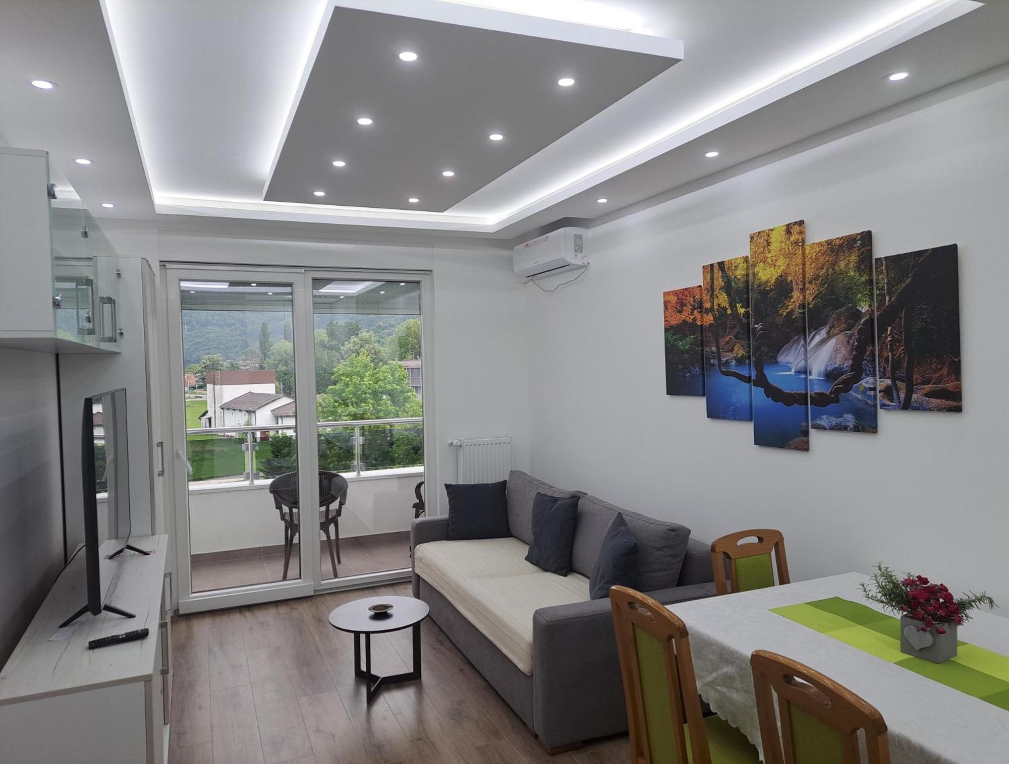 Renome Apartmani Баня-Ковиляча Экстерьер фото