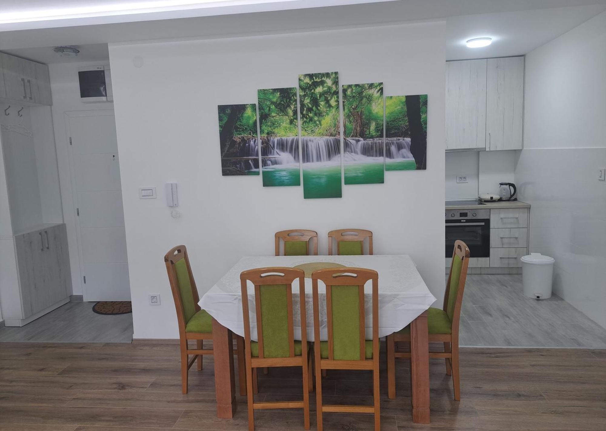 Renome Apartmani Баня-Ковиляча Экстерьер фото