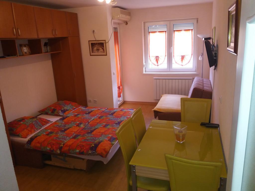 Renome Apartmani Баня-Ковиляча Экстерьер фото